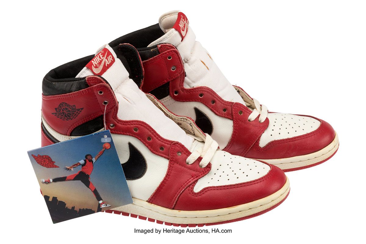 Air Jordan 1 Chicago 1985