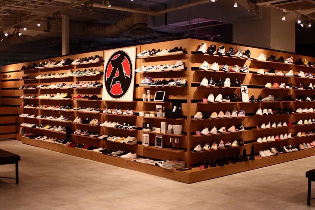 Kicks Lab In Store