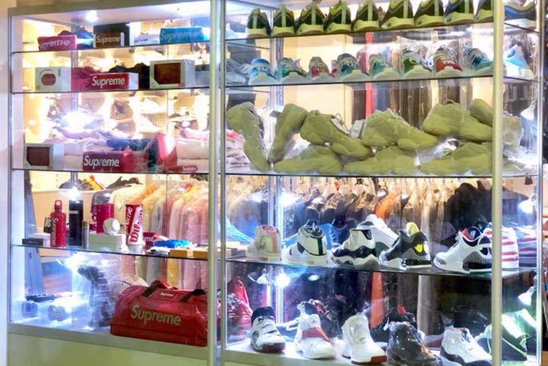 Kickstw Store Pics2