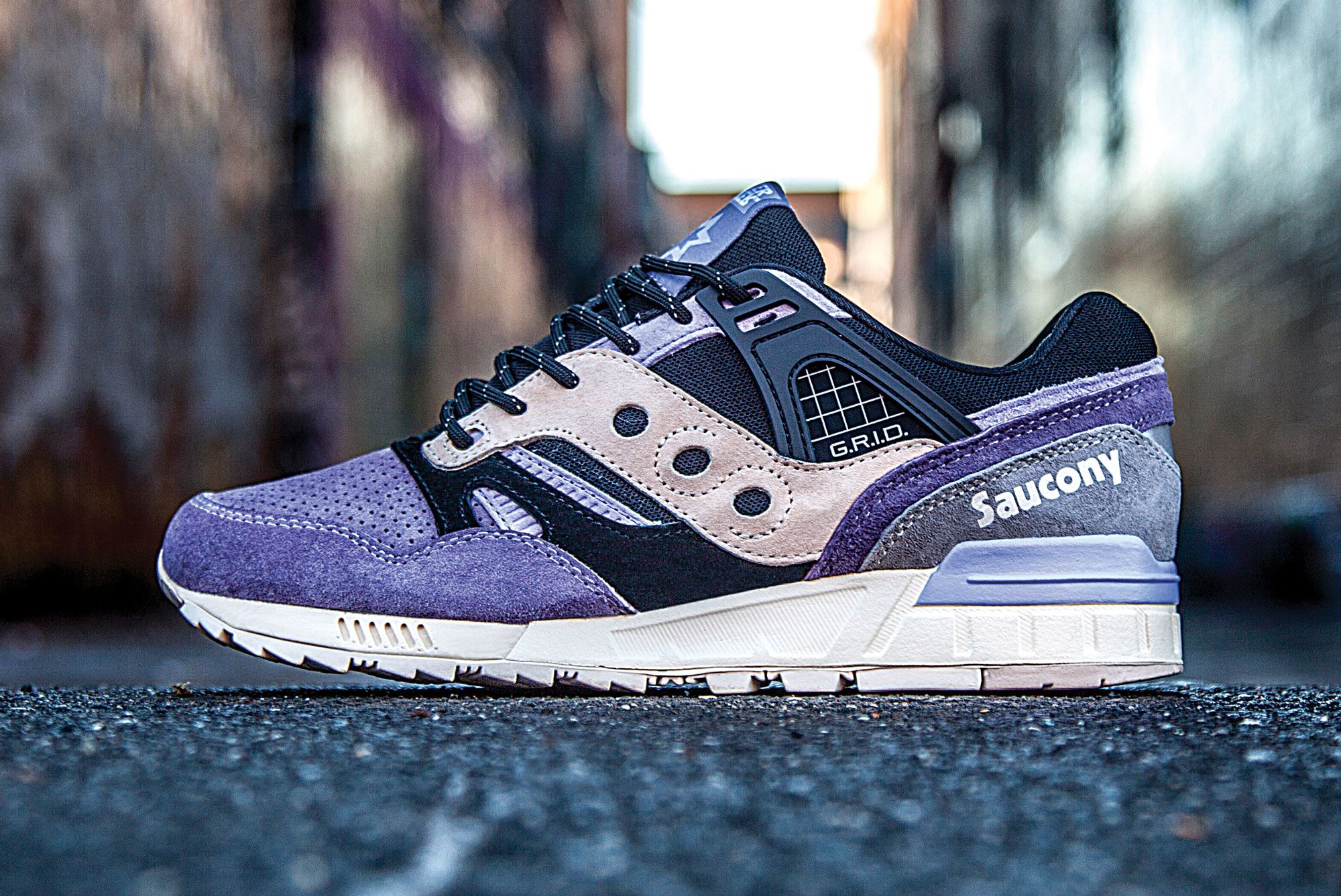 Sneaker Freaker x Saucony Grid 9000 ‘Kushwhacker’