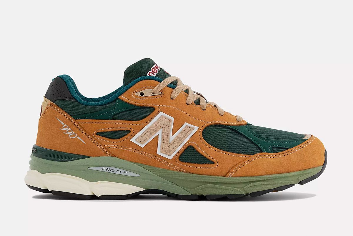 New Balance 990v3 M990WG3