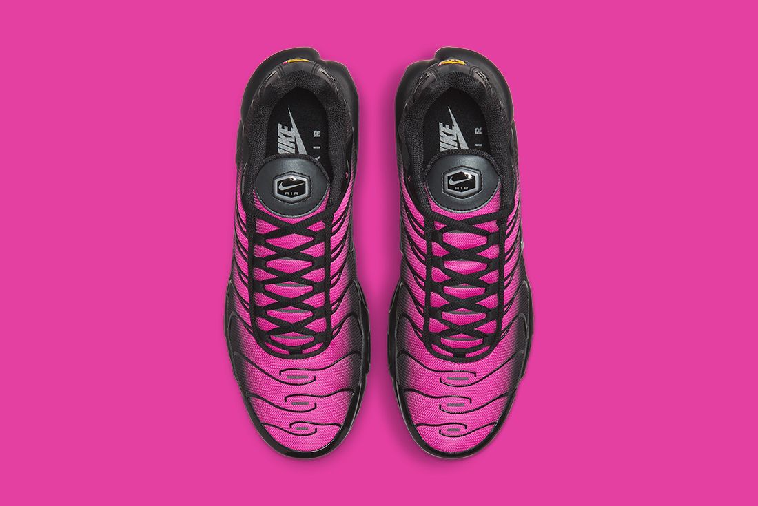 Nike Air Max Plus Black Pink FJ5481-010