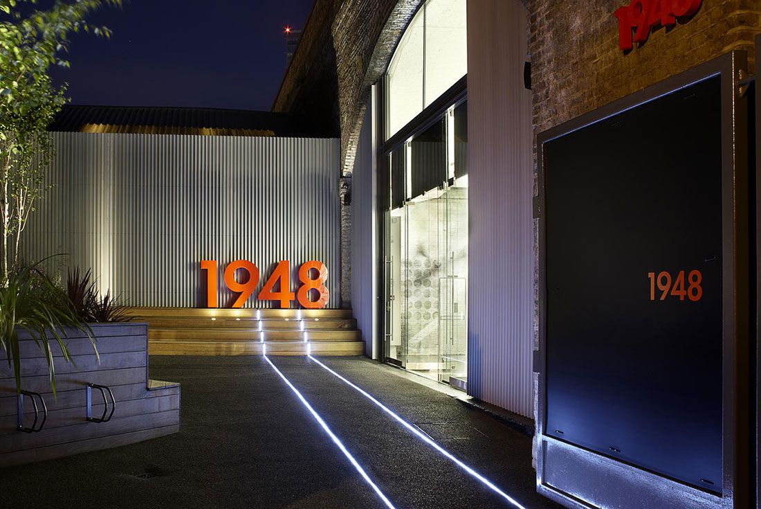 Nikelab 1948 London Front