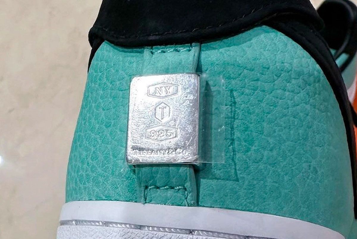 Tiffany & Co. Nike Air Force 1 Tiffany Blue